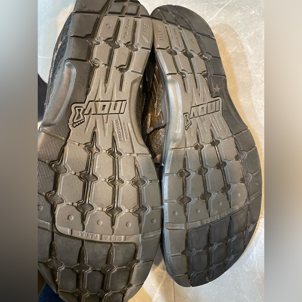 Inov8 F-LITE 235 Training Shoes in Black - Picture 7 of 8